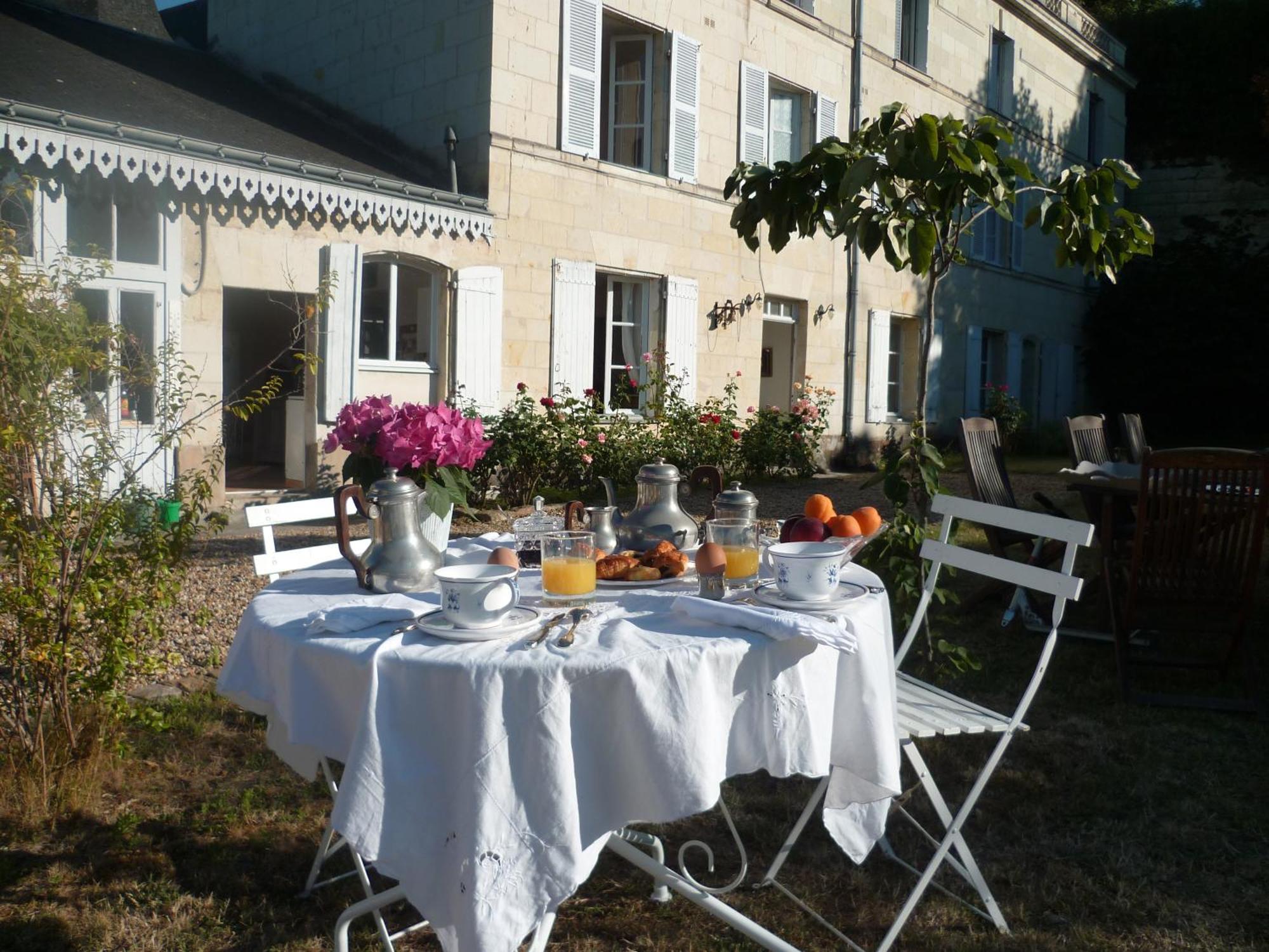 Chambre D' Hôtes La Lucasserie Saumur Exterior foto